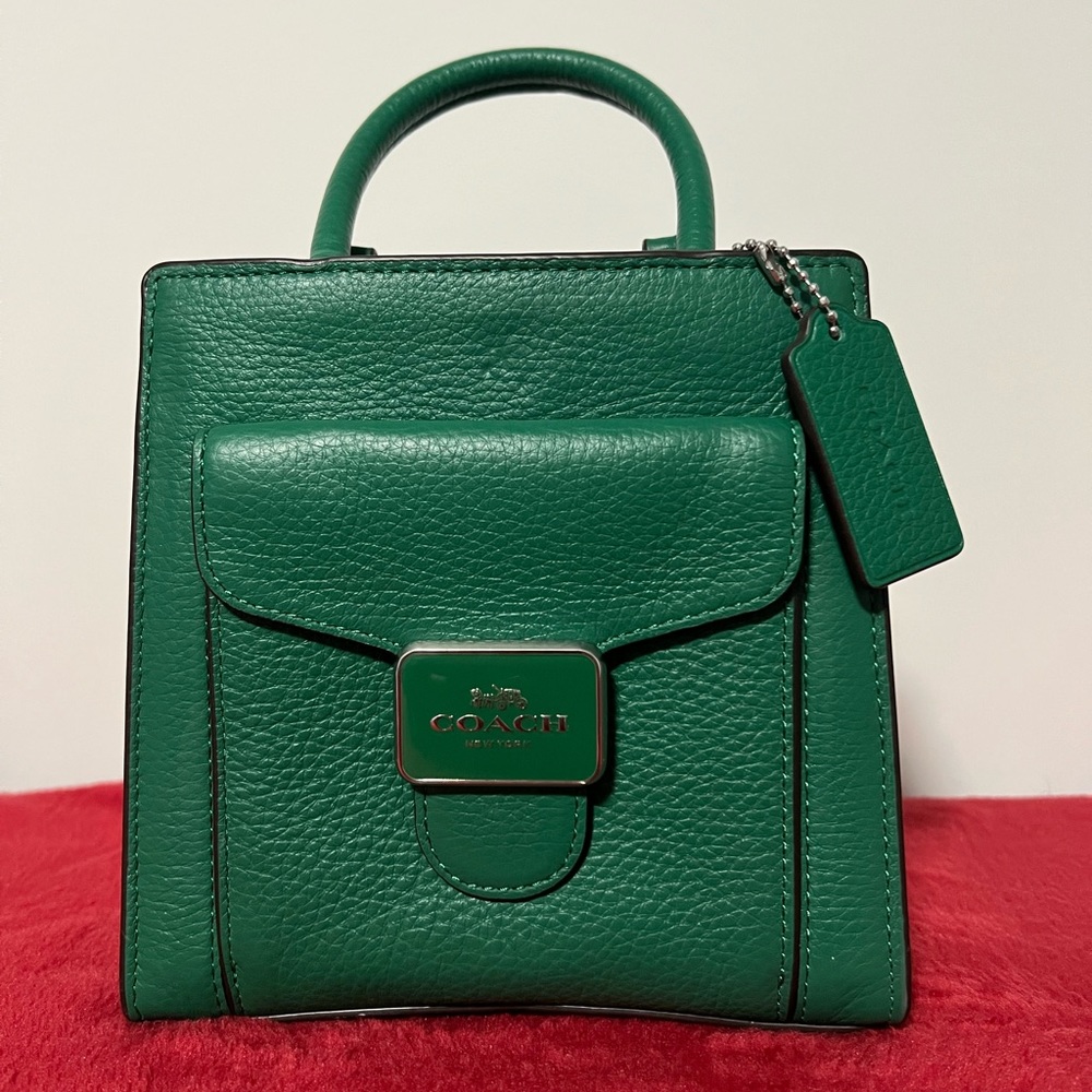 NWT Coach Mini Pepper pebble leather crossbody hunter green bag
